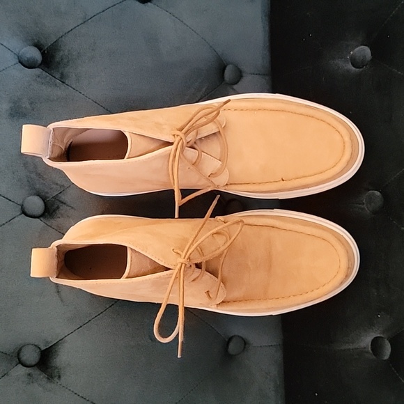 Layfette 148 New York Sand Choukas Size 37.5 NWT - Picture 7 of 17